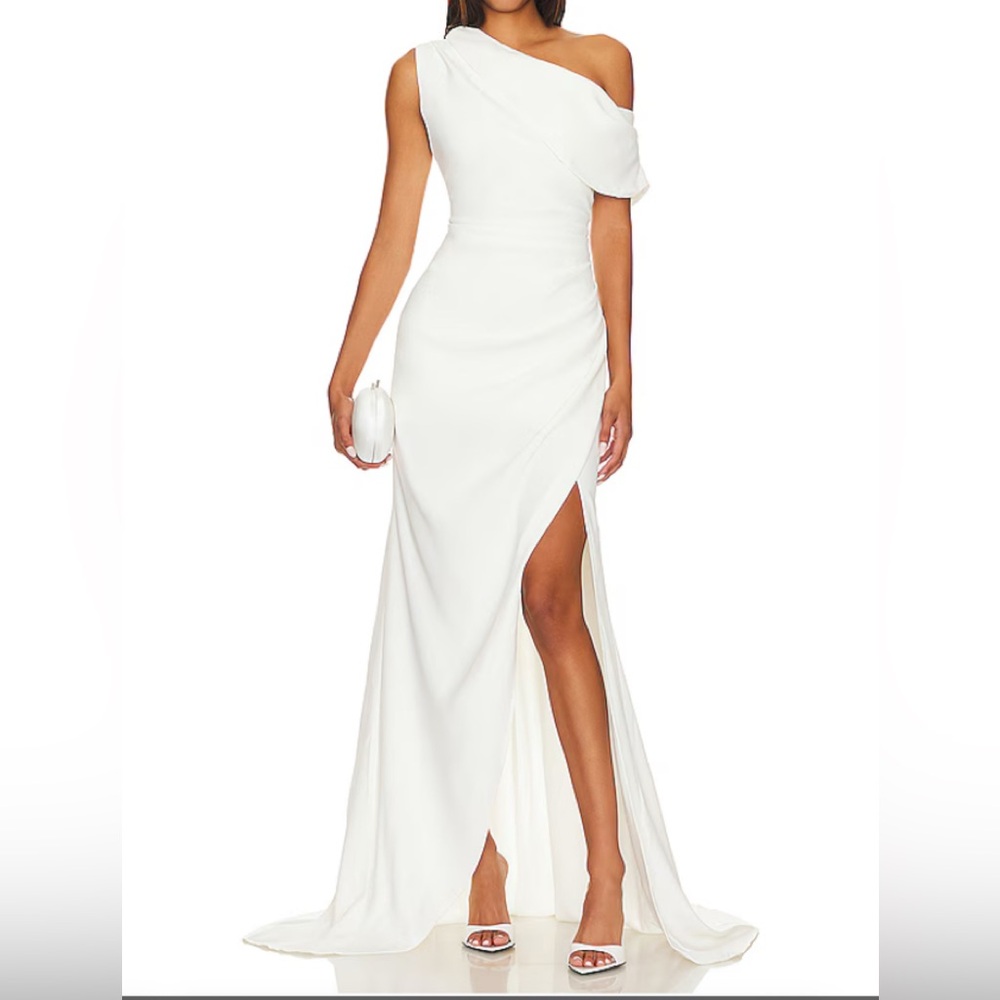 ELLIATT Elegant Ivory One-Shoulder Dress